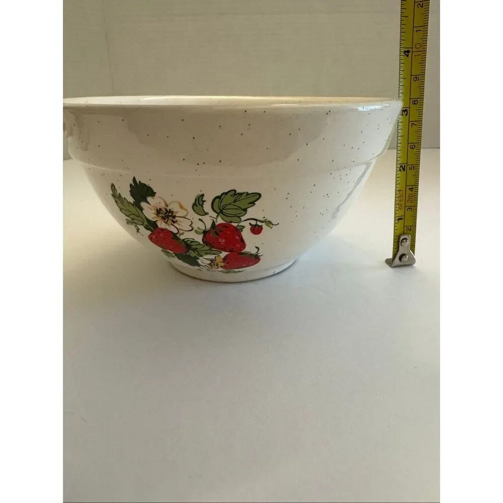 Treasure Craft Pottery White Speckled Strawberry Floral Bowl Vintage
